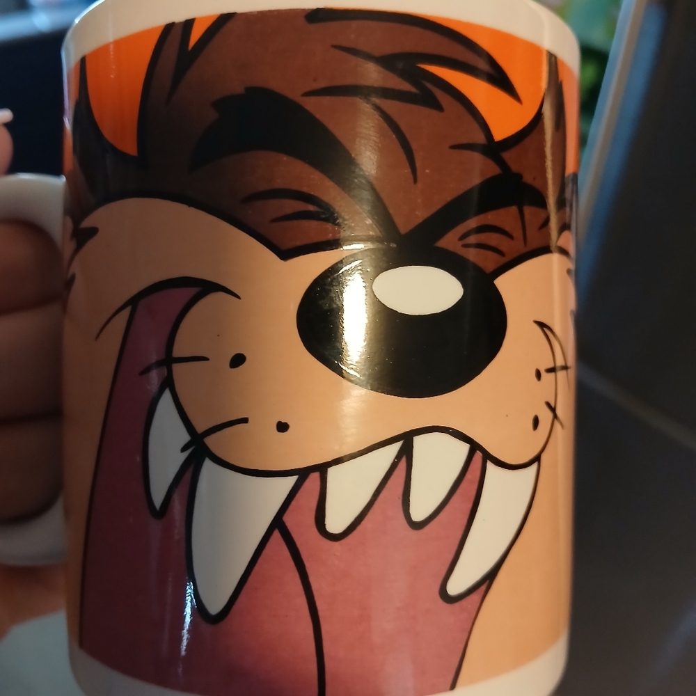 Tasmanian Devil Collectible 1998 Warner bros cup